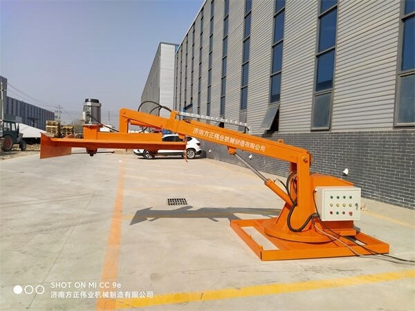 邊坡(po)綠籬修剪(jian)機23