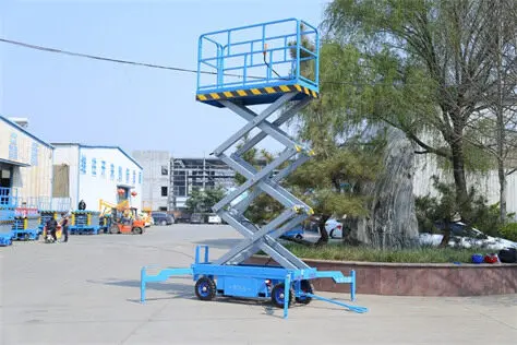 移(yi)動剪(jian)叉式(shi)升降(jiang)平台(tai)車