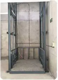 導軌式(shi)升降機(ji)